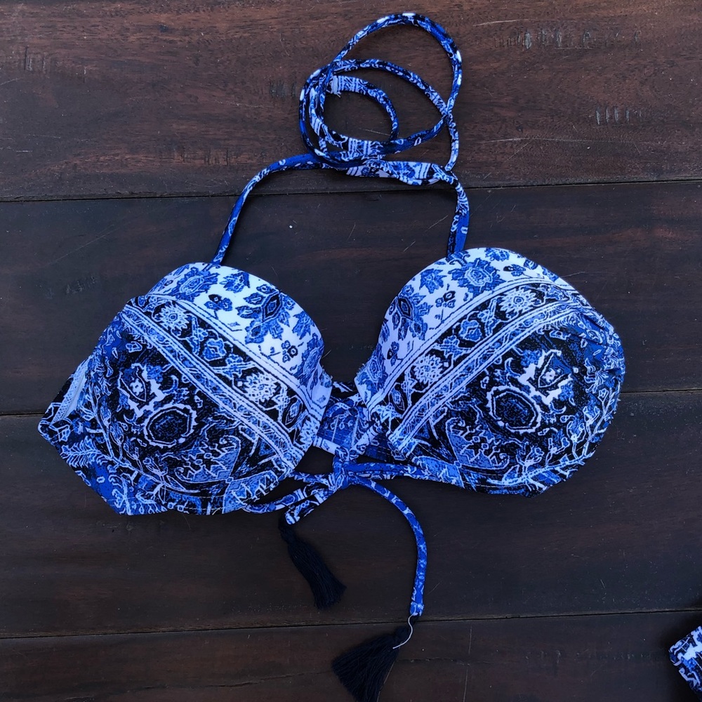 Blue printed bikini set